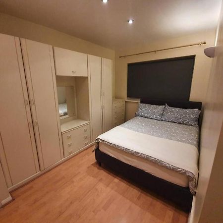 Sav Apartments Watford Уотфорд Экстерьер фото