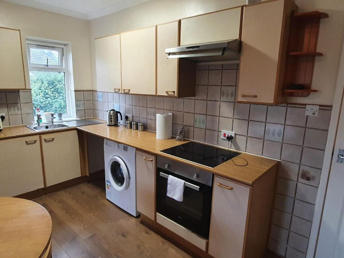 Sav Apartments Watford Уотфорд Номер фото