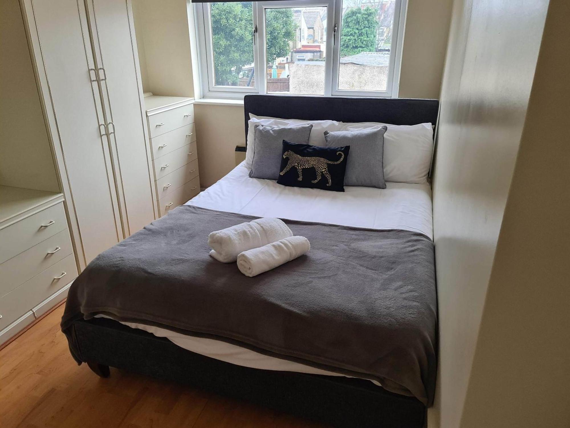 Sav Apartments Watford Уотфорд Номер фото