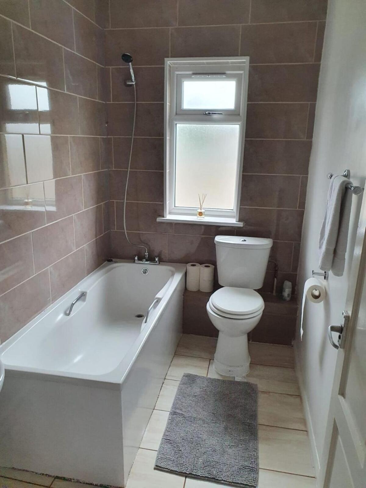 Sav Apartments Watford Уотфорд Номер фото